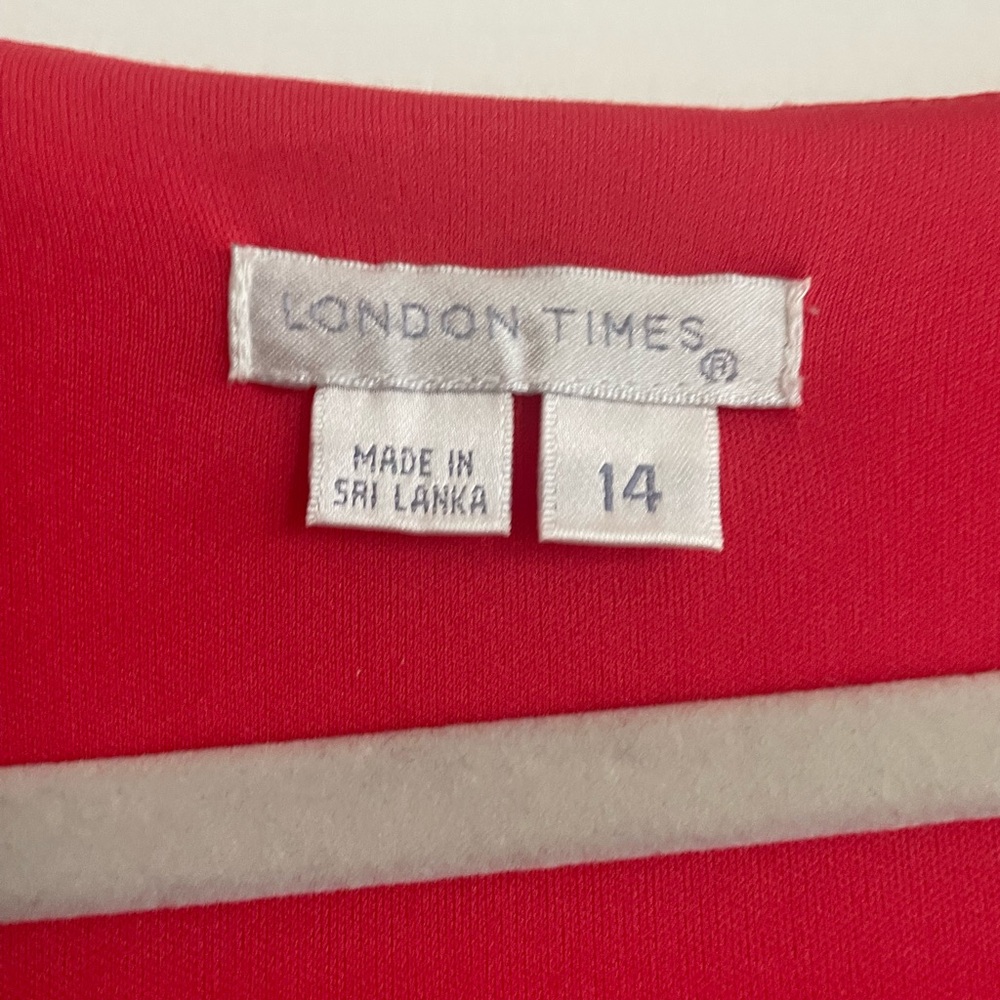 Coral bodycon dress - Picture 3 of 6